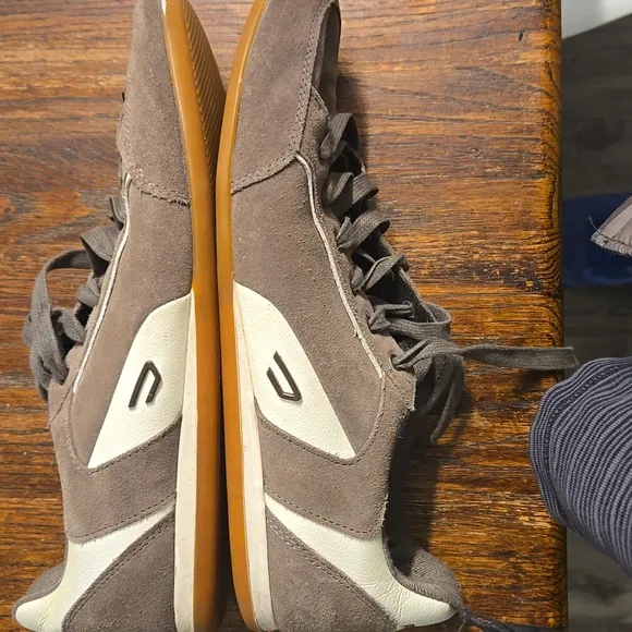 Diesel Brown Sneakers with Suede Finish and Low-Top Design vintage
