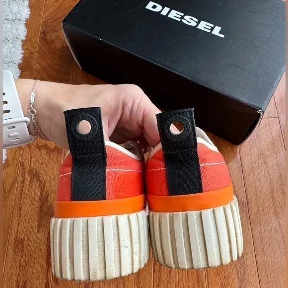 Diesel S-Merley Low-Cut Sneakers