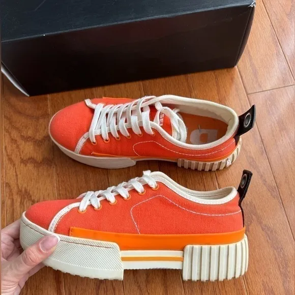 Diesel S-Merley Low-Cut Sneakers