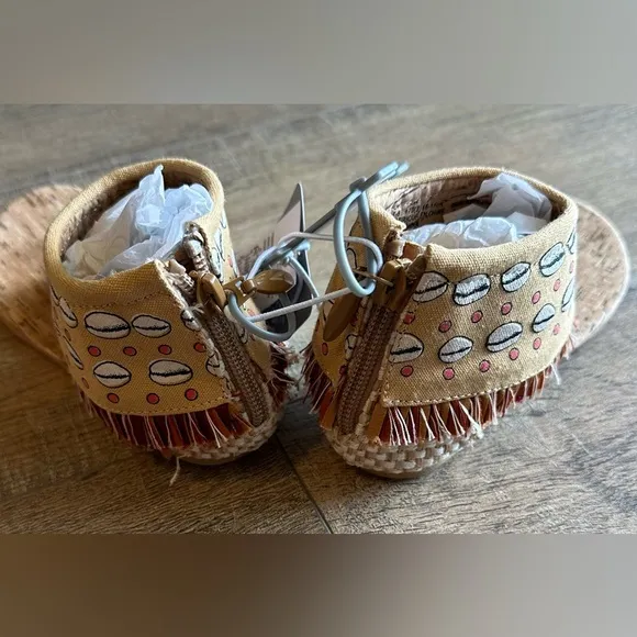 Disney-Moana Sandals-Girls Dress Up-9/10. Get Your Little One Ready For Moana 2