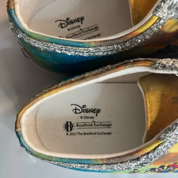 Disney The Bradford Exchange Mickey and friend glitter low top sneakers 7.5