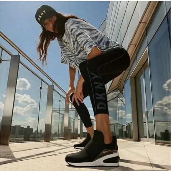 Dkny Borg Stretch Wedge Low-Top Sneakers