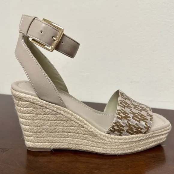 DKNY Calima Logo Espadrille Wedge Ankle Strap Sandals Size 8.5