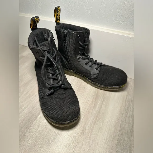 Doc Dr Martens Boots Combs J Combat Lace Up Black Canvas Zip Youth Kids Sz 3