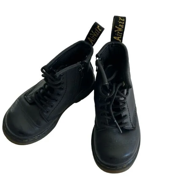 Doc Martens Boots Combat Boots Toddler Sz 8 *READ*