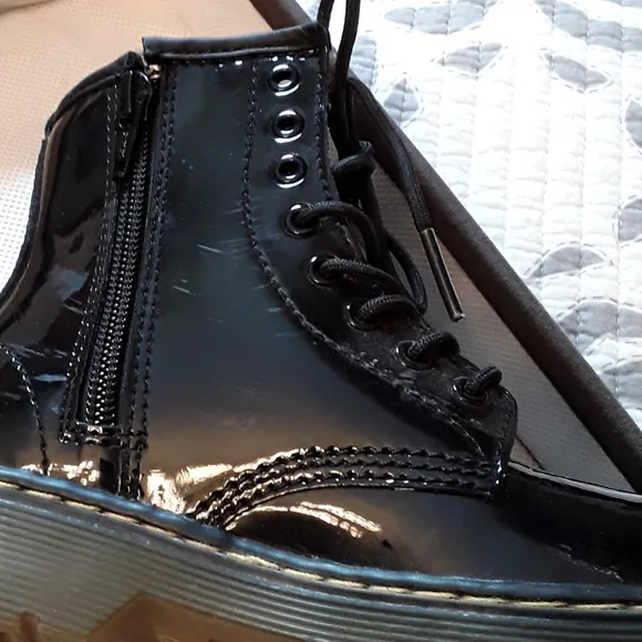 Doc Martens childrens  size 12