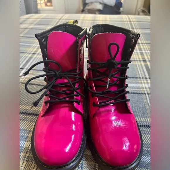 Doc Martens Delaney hot pink girls boots Dr.Marten's