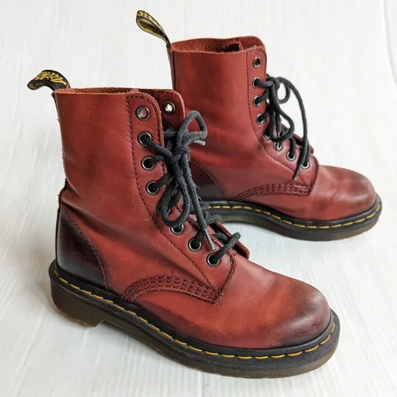 DOC MARTENS Pascal red leather lace-up combat boots size 5