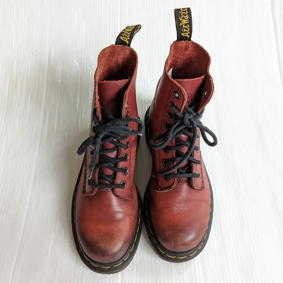 DOC MARTENS Pascal red leather lace-up combat boots size 5