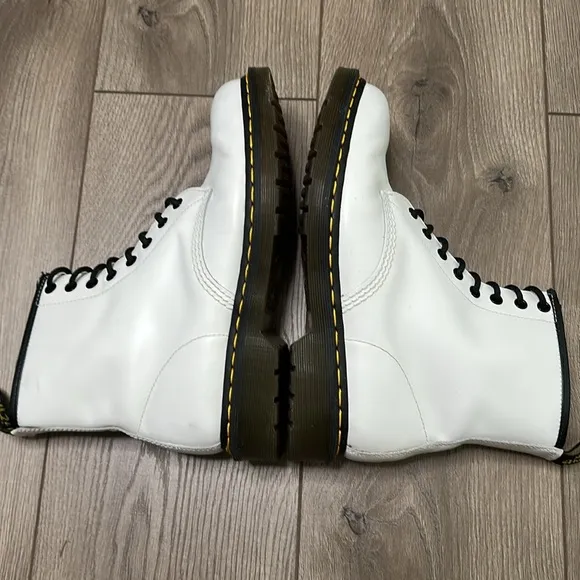 Doc Martens White Lace Up Combat Boots Size 9