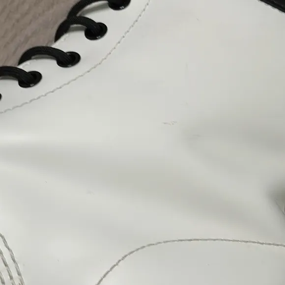 Doc Martens White Lace Up Combat Boots Size 9