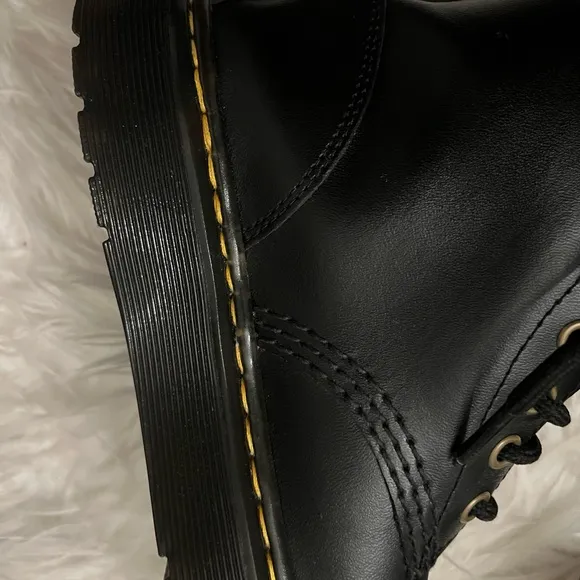 Doc Martens Zavala Combat Boots