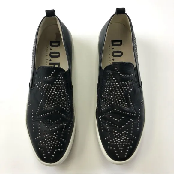D.O.F. Department of Finery black leather star studded platform sneaker Size 40