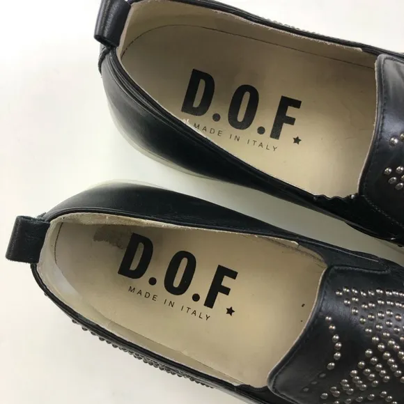 D.O.F. Department of Finery black leather star studded platform sneaker Size 40