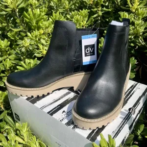 Dolce Vita Chelsea Boot Rancher Chunky Sole Womens Black Tan Size 9