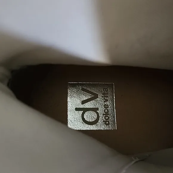 Dolce Vita combat boots sz 8