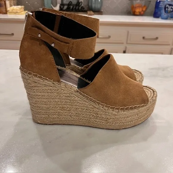 Dolce Vita Espadrille Platform Wedge Sandals Suede Ankle Strap Zip Closure Sz 10