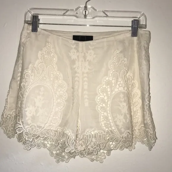 Dolce Vita Ivory Eyelet Lace Crochet Shorts
