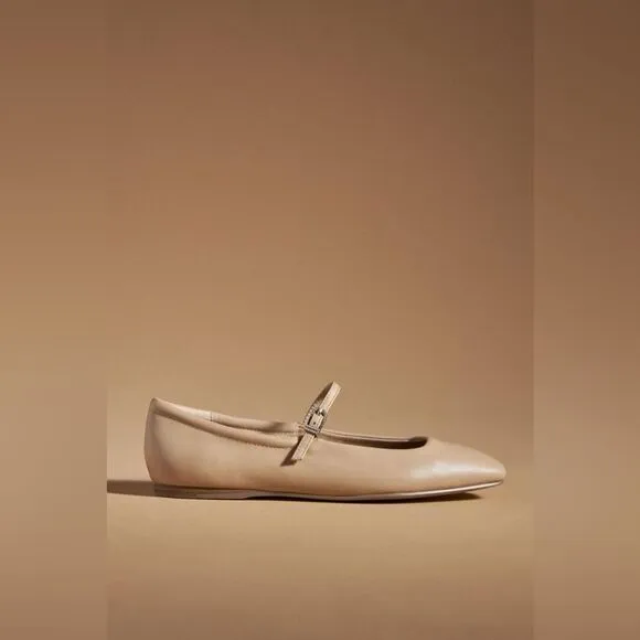 Dolce Vita Reyes Ballet Flat , Taupe Leather , 6 NEW