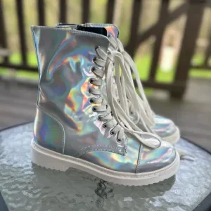 Dolls Kill Club Exx Holographic Boots Rave Festival Iridescent Color Shift Sz 8M