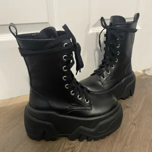 Dolls Kill / Club Exx | Optical Fuse Combat Boots