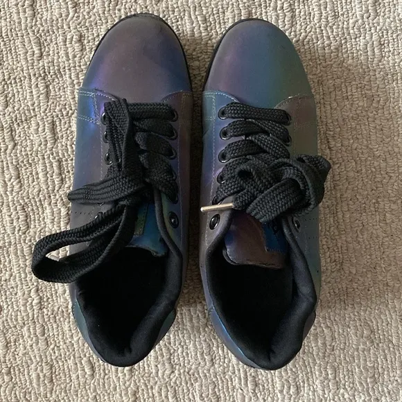 Dolls Kill Hot Topic Y.R.U. YRU Lala Reflective Platform Sneakers size 8