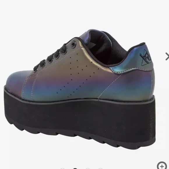 Dolls Kill Hot Topic Y.R.U. YRU Lala Reflective Platform Sneakers size 8
