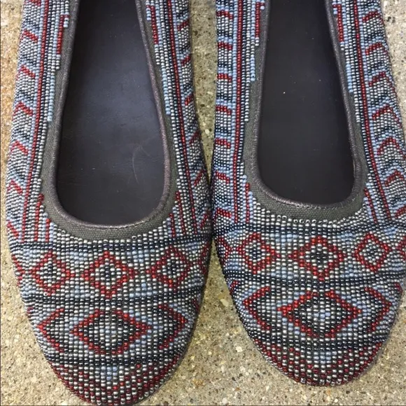 Donald J Pliner Hasin Beaded Flats 10