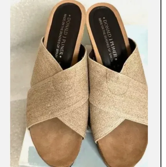 DONALD PLINER Crisscross Slip-On Wedge Sandals NWT
