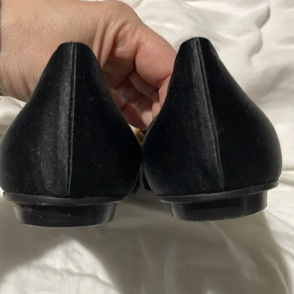 Donna Karen Collection 8.5 black satin flats w/gold exaggerated toes bows NWT