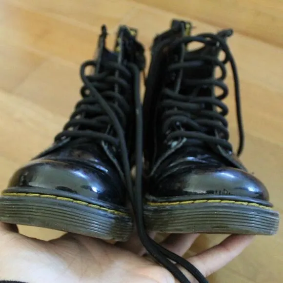 Dr. Doc Martens Air Walk Black Combat Lace Up Boots Patent Black Kids Size 1