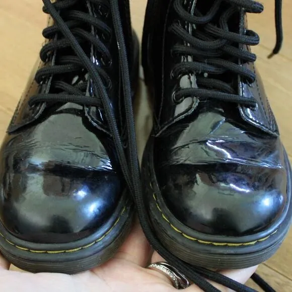 Dr. Doc Martens Air Walk Black Combat Lace Up Boots Patent Black Kids Size 1