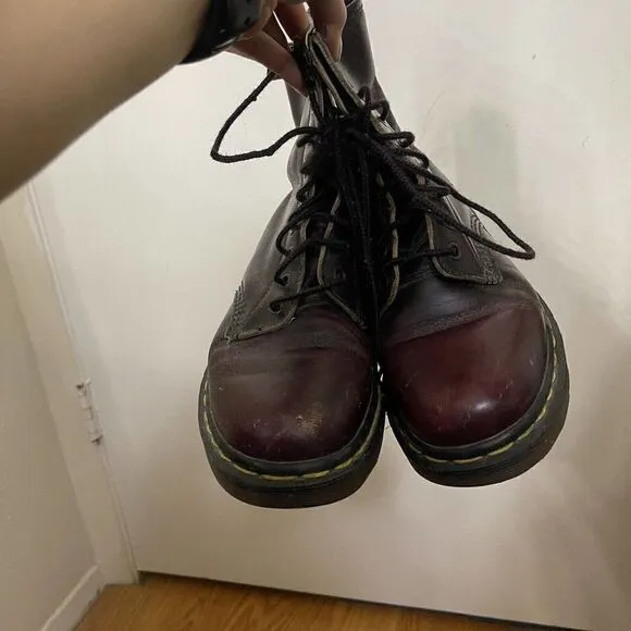 Dr. Marten 1460 leather combat boots cherry red Arcadia leather lace up UK 4