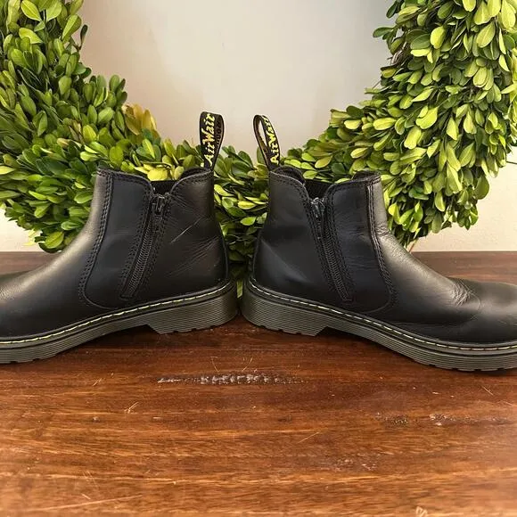 Dr Marten 2976 Junior T Leather Chelsea Boots 3