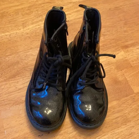 Dr Marten Air Wair Blk glitter combat boot sz 1 grunge rocker rockabilly docs