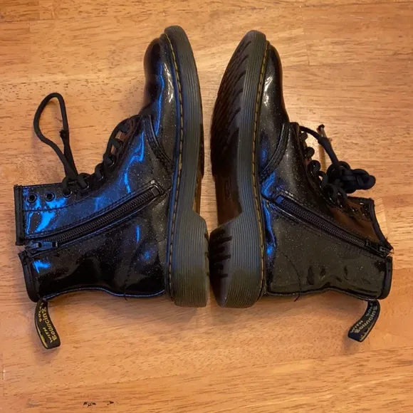 Dr Marten Air Wair Blk glitter combat boot sz 1 grunge rocker rockabilly docs