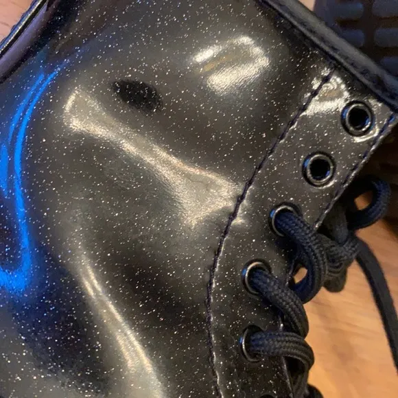 Dr Marten Air Wair Blk glitter combat boot sz 1 grunge rocker rockabilly docs