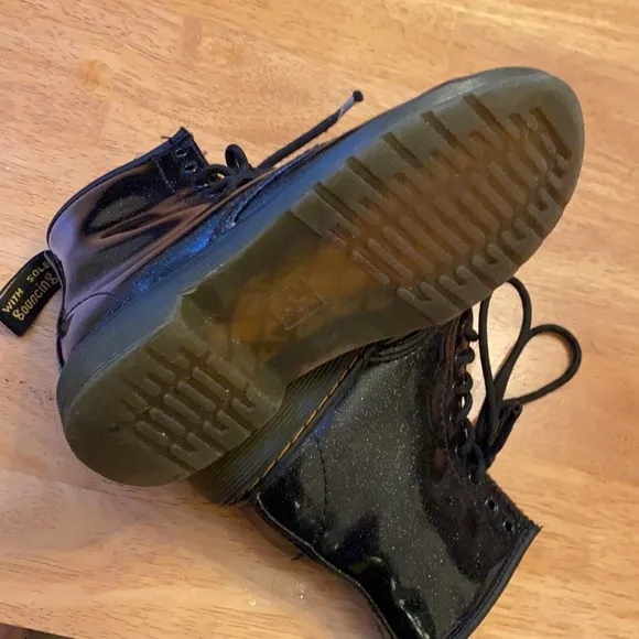 Dr Marten Air Wair Blk glitter combat boot sz 1 grunge rocker rockabilly docs