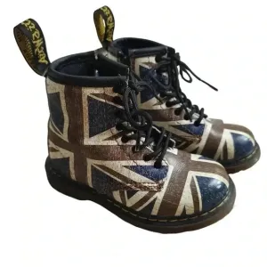 Dr. Marten Pascal British Flag Combat Boots *RARE*