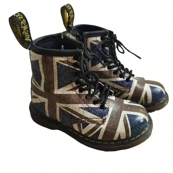 Dr. Marten Pascal British Flag Combat Boots *RARE*