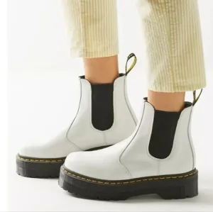 Dr marten white 2976 quade arcadia LEATHER PLATFORM CHELSEA BOOTS size 6