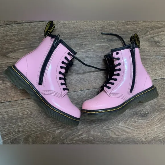 Dr. Martens 1460 Boot - Kids' 8