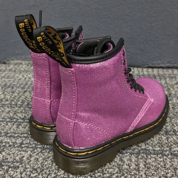 Dr. Martens 1460 Glitter Pink Combat Boots Girls Size 9 Toddler