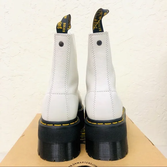 Dr. Martens  1460 Pascal Max Platform Combat Boots