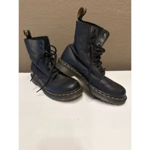 Dr. Martens 1460 Pascal Original Combat Boots Black Leather Womens 8