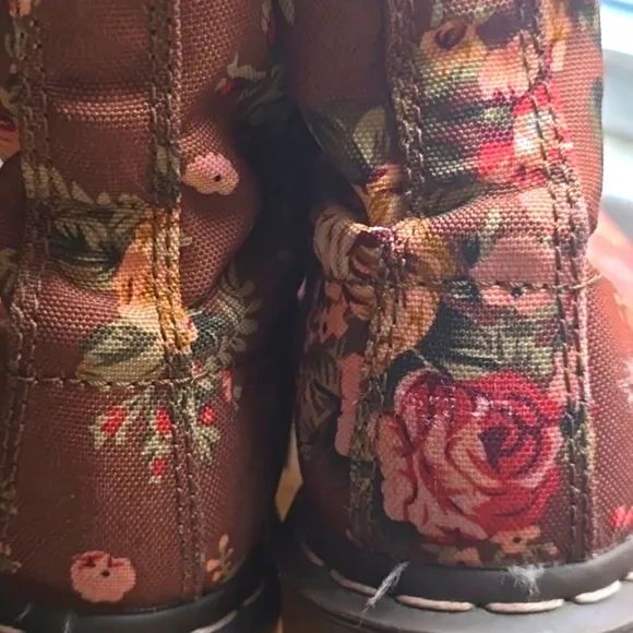 Dr. Martens 1460 Rare lace up Victorian Floral Combat boots Pre Owned
