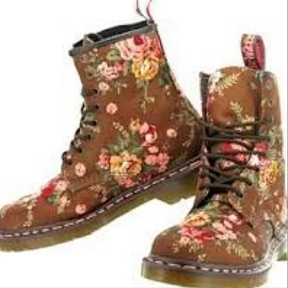 Dr. Martens 1460 Rare lace up Victorian Floral Combat boots Pre Owned