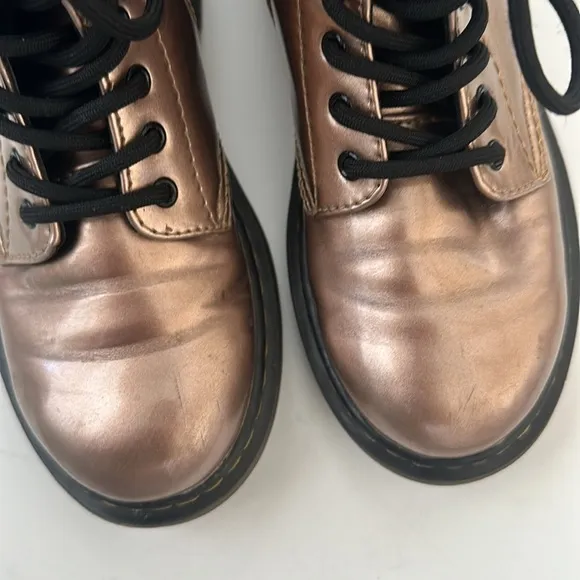 Dr. Martens 1460J Kid Youth Combat Boots Rose gold size US1 youth Zipper closure