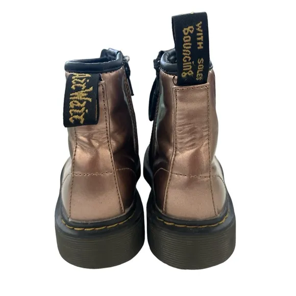 Dr. Martens 1460J Kid Youth Combat Boots Rose gold size US1 youth Zipper closure