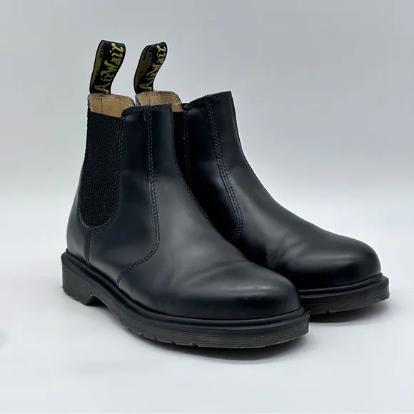 Dr. Martens 2796 Chelsea Boots. Size 8